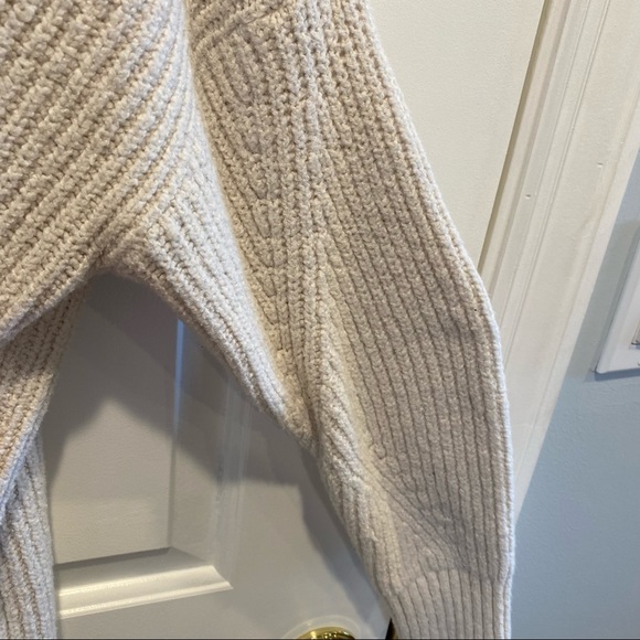 Slouchy Turtleneck Sweater - Cream - Picture 3 of 7